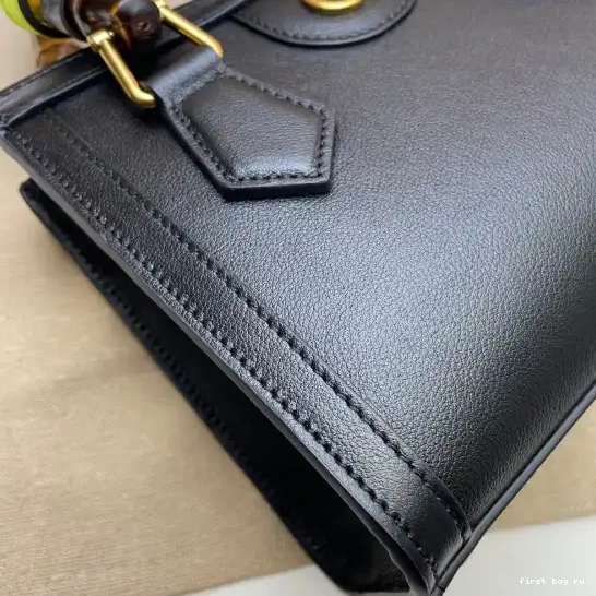 First bag ru mini Gucci tote Diana bag 0503